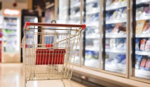 supermarket-cart_53876-65615